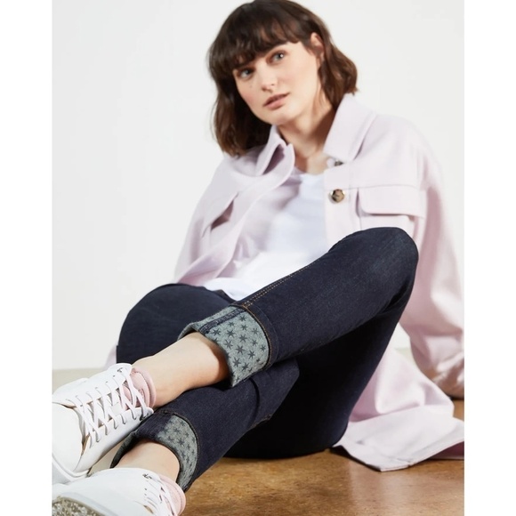 Ted Baker Classic Skinny Dark Wash Jeans Star Printed Cuff - Picture 2 of 13